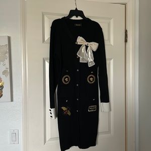 Super cute strech dress no label size medium has good strech